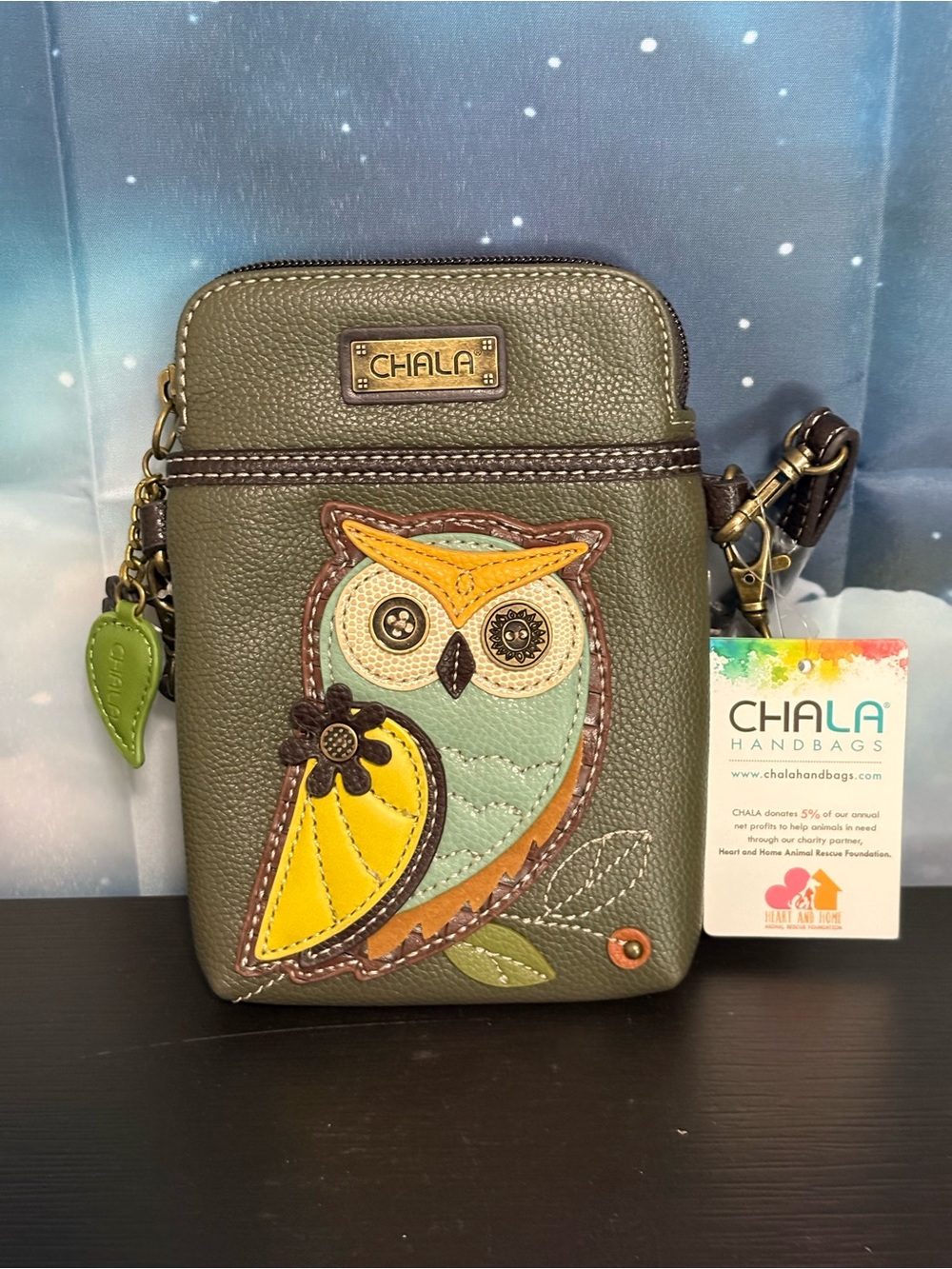 Chala Olive Green Owl cell phone crossbody Vegan Leather adjustable straps. NWT